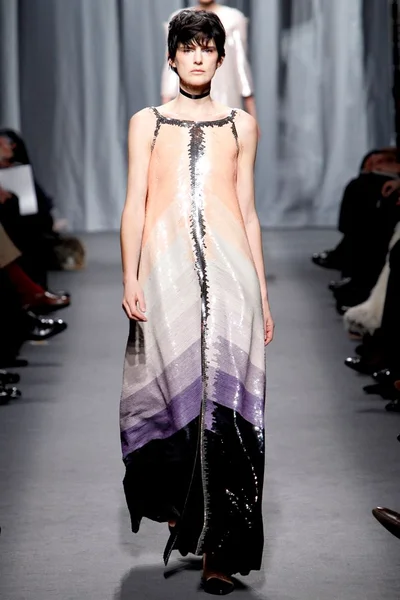 Look 52